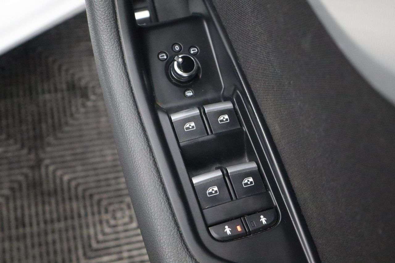 2017 AUDI A4 2017 AUDI A4