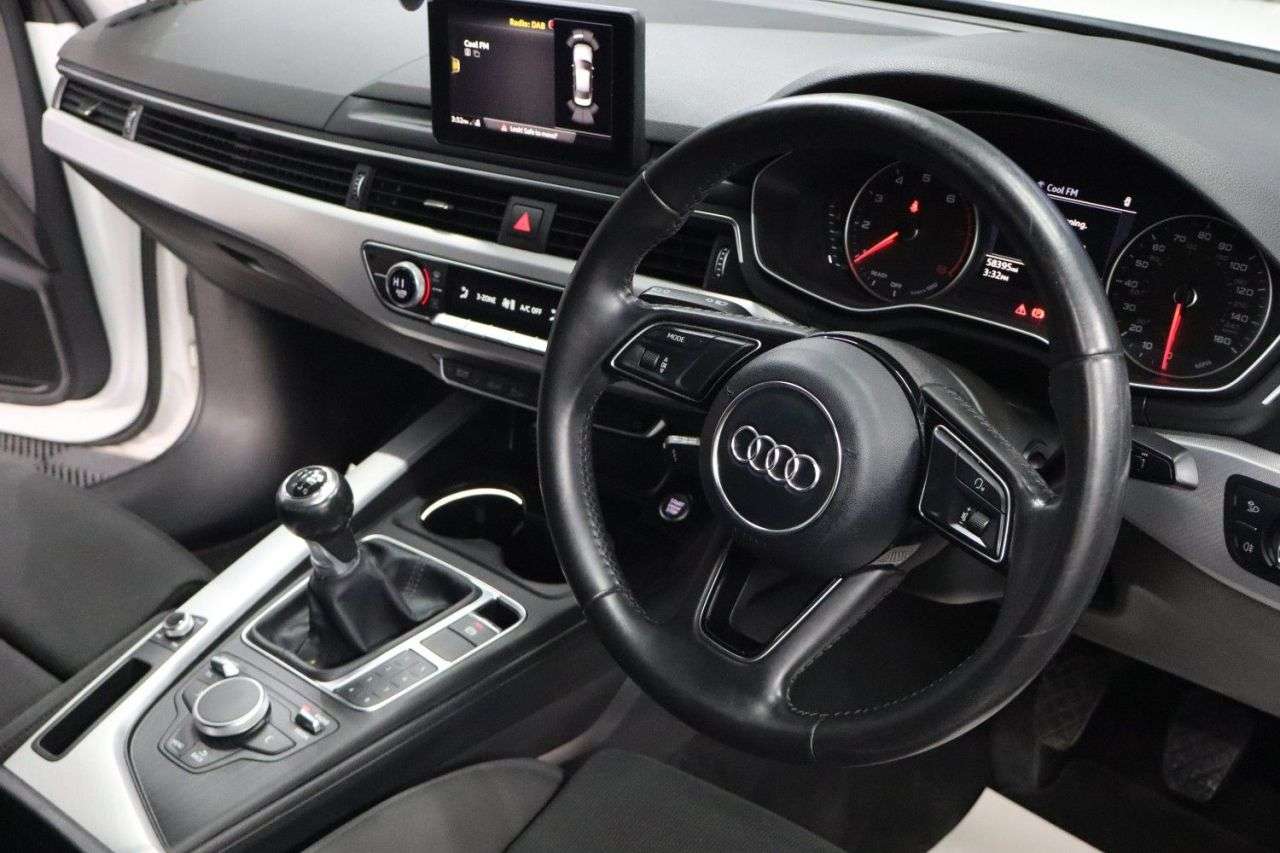 2017 AUDI A4 2017 AUDI A4