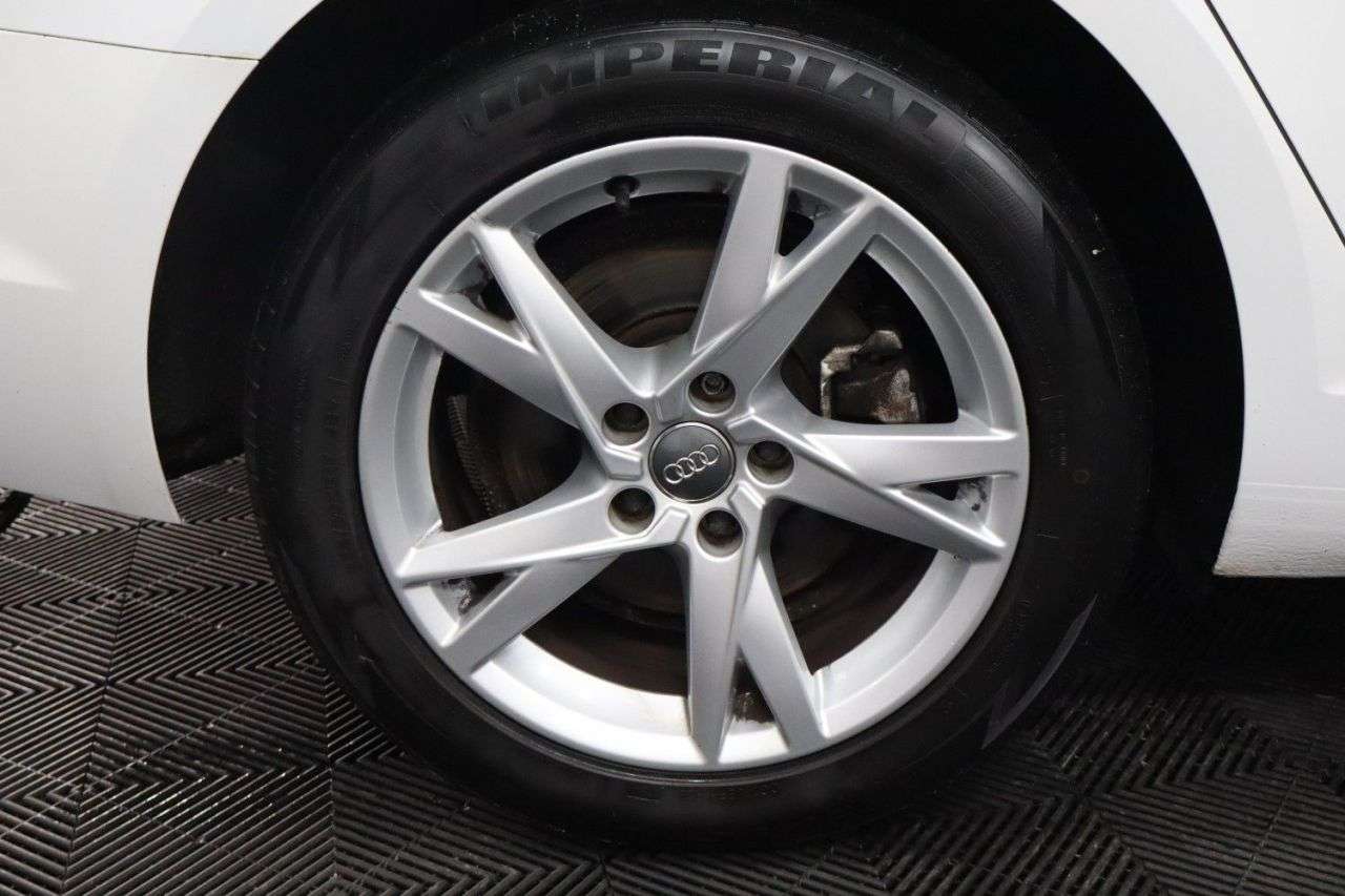 2017 AUDI A4 2017 AUDI A4