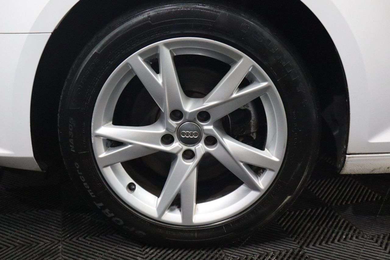 2017 AUDI A4 2017 AUDI A4