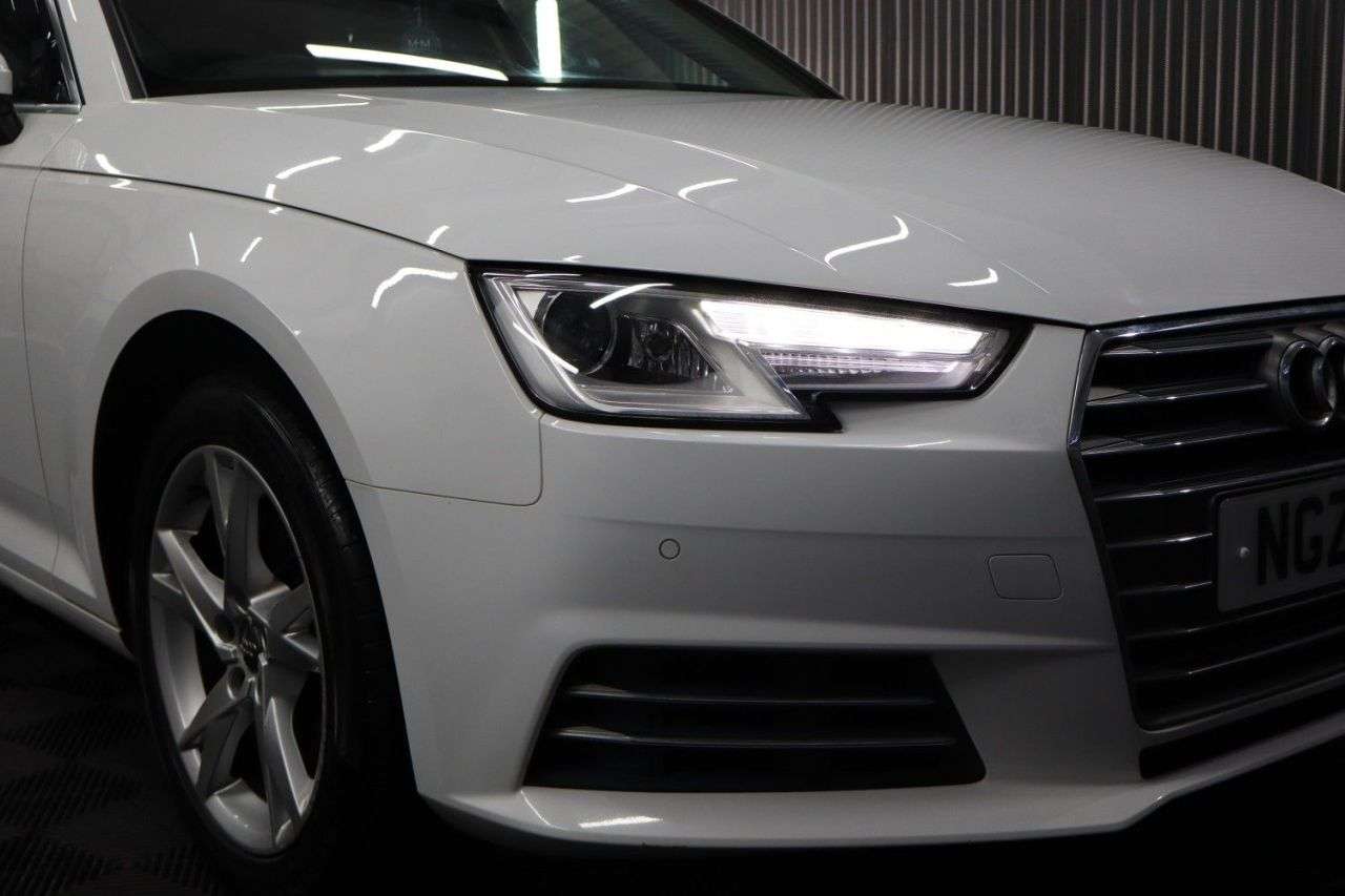 2017 AUDI A4 2017 AUDI A4