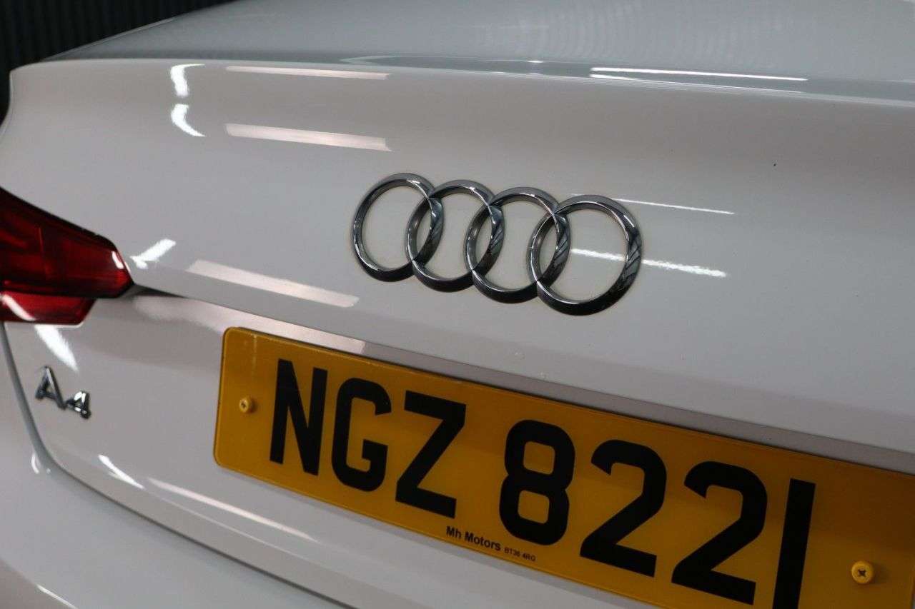 2017 AUDI A4 2017 AUDI A4