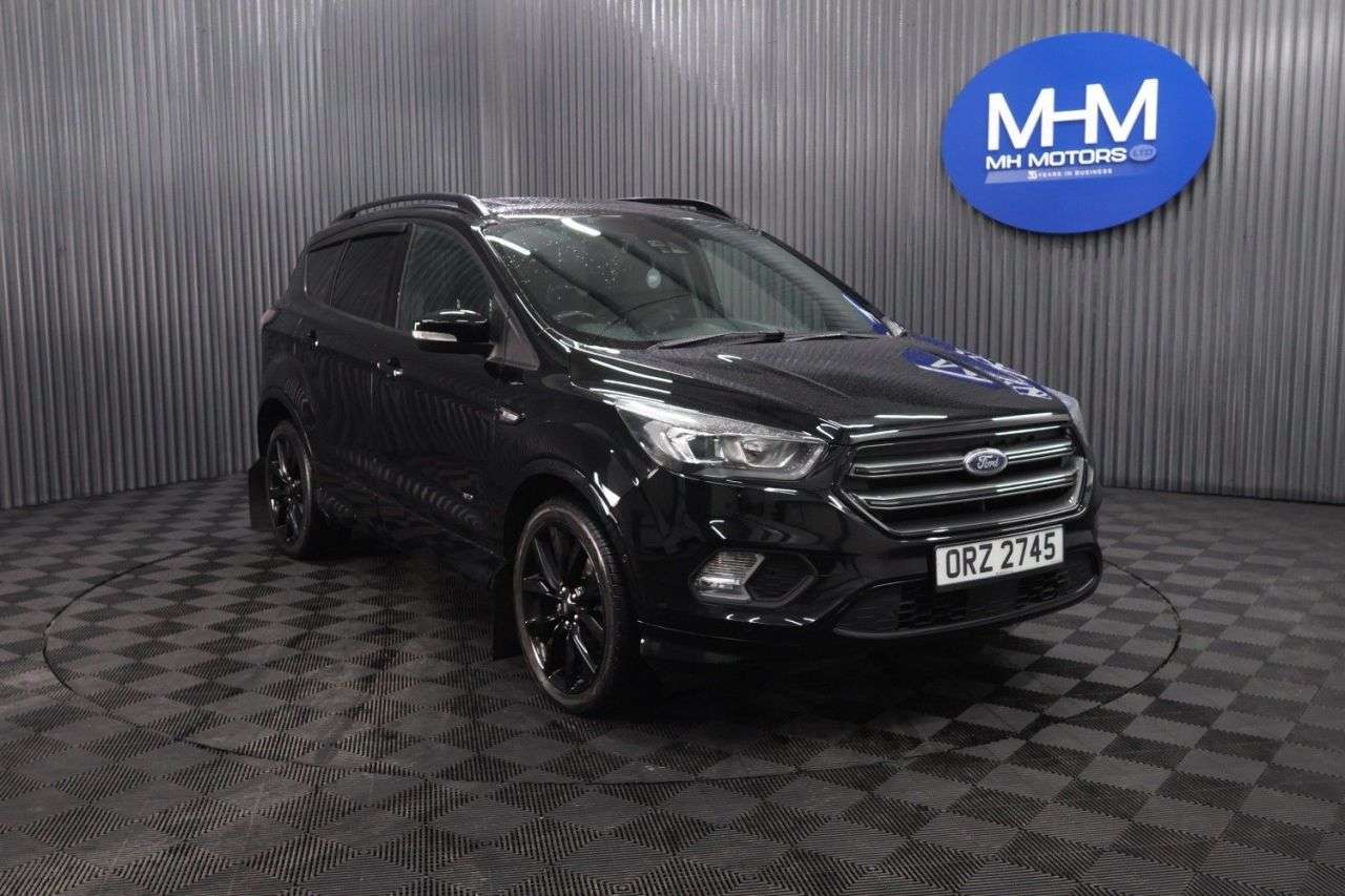 A 2018 FORD KUGA 2.0 TDCi ST-Line X SUV 5dr Diesel Manual AWD Euro 6 (s/s) (180 ps) LONG MOT A 2018 FORD KUGA 2.0 TDCi ST-Line X SUV 5dr Diesel Manual AWD Euro 6 (s/s) (180 ps) LONG MOT
