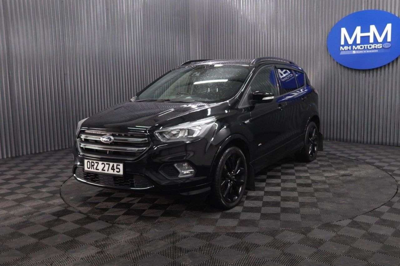 A 2018 FORD KUGA 2.0 TDCi ST-Line X SUV 5dr Diesel Manual AWD Euro 6 (s/s) (180 ps) LONG MOT A 2018 FORD KUGA 2.0 TDCi ST-Line X SUV 5dr Diesel Manual AWD Euro 6 (s/s) (180 ps) LONG MOT