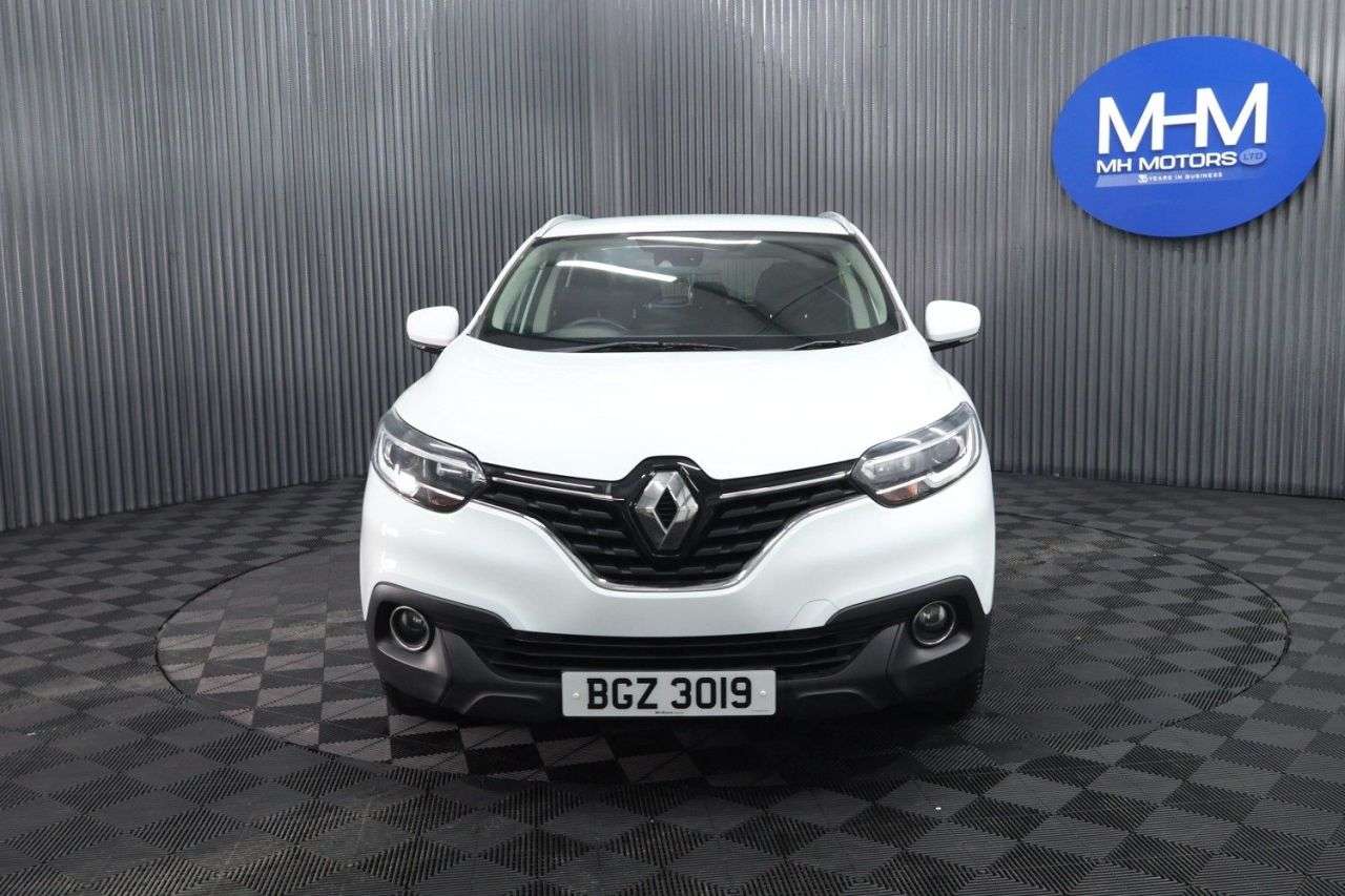 A 2016 RENAULT KADJAR 1.5 dCi Dynamique Nav SUV 5dr Diesel Manual Euro 6 (s/s) (110 ps) LONG MOT A 2016 RENAULT KADJAR 1.5 dCi Dynamique Nav SUV 5dr Diesel Manual Euro 6 (s/s) (110 ps) LONG MOT