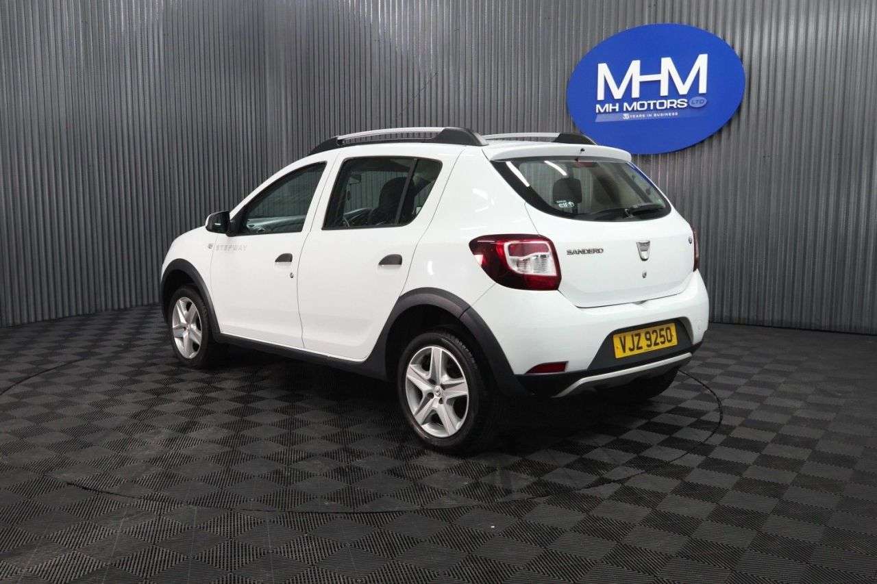 2014 DACIA SANDERO STEPWAY 2014 DACIA SANDERO STEPWAY