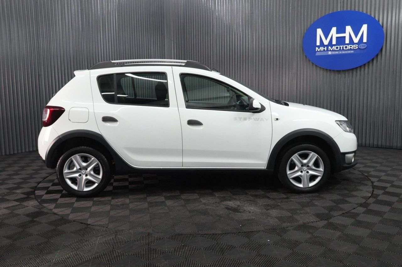 2014 DACIA SANDERO STEPWAY 2014 DACIA SANDERO STEPWAY