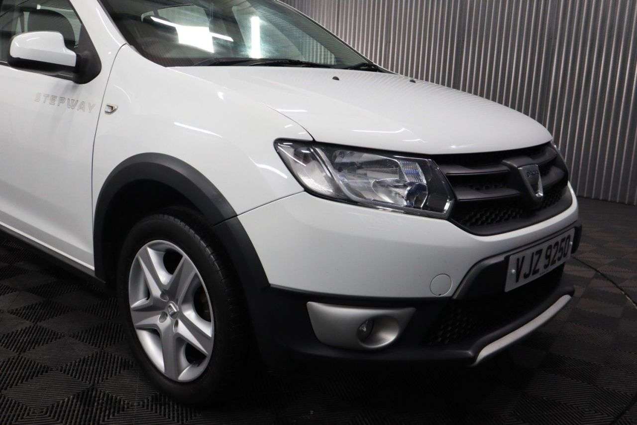 2014 DACIA SANDERO STEPWAY 2014 DACIA SANDERO STEPWAY