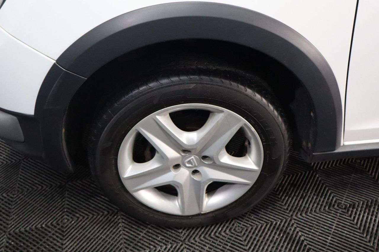 2014 DACIA SANDERO STEPWAY 2014 DACIA SANDERO STEPWAY