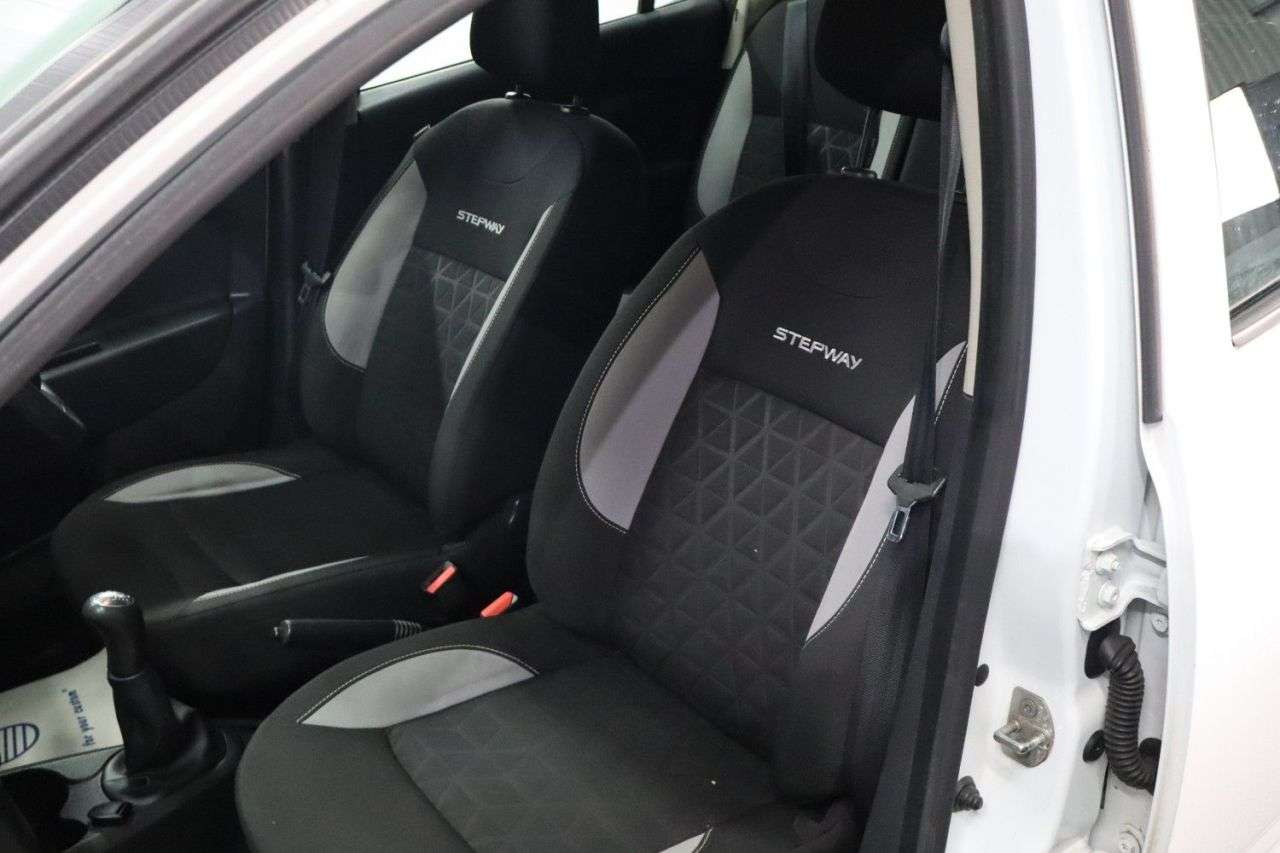 2014 DACIA SANDERO STEPWAY 2014 DACIA SANDERO STEPWAY