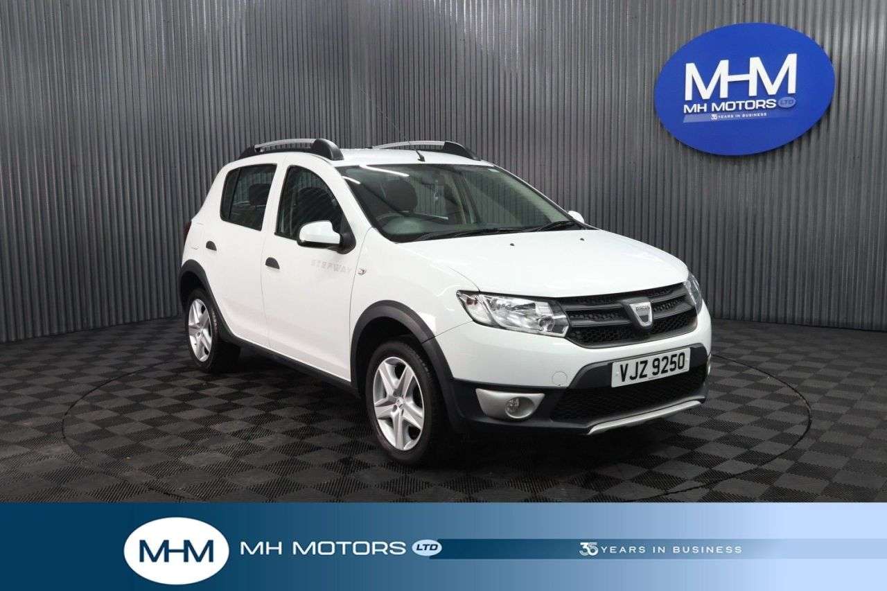 A 2014 DACIA SANDERO STEPWAY 1.5 dCi Ambiance Hatchback 5dr Diesel Manual Euro 5 (90 ps) LONG MOT / ONLY A 2014 DACIA SANDERO STEPWAY 1.5 dCi Ambiance Hatchback 5dr Diesel Manual Euro 5 (90 ps) LONG MOT / ONLY