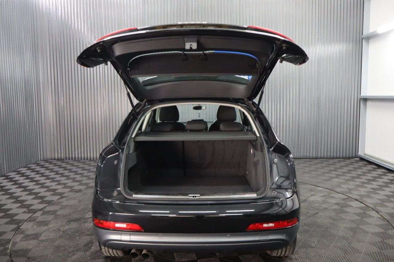 2013 AUDI Q3 2013 AUDI Q3