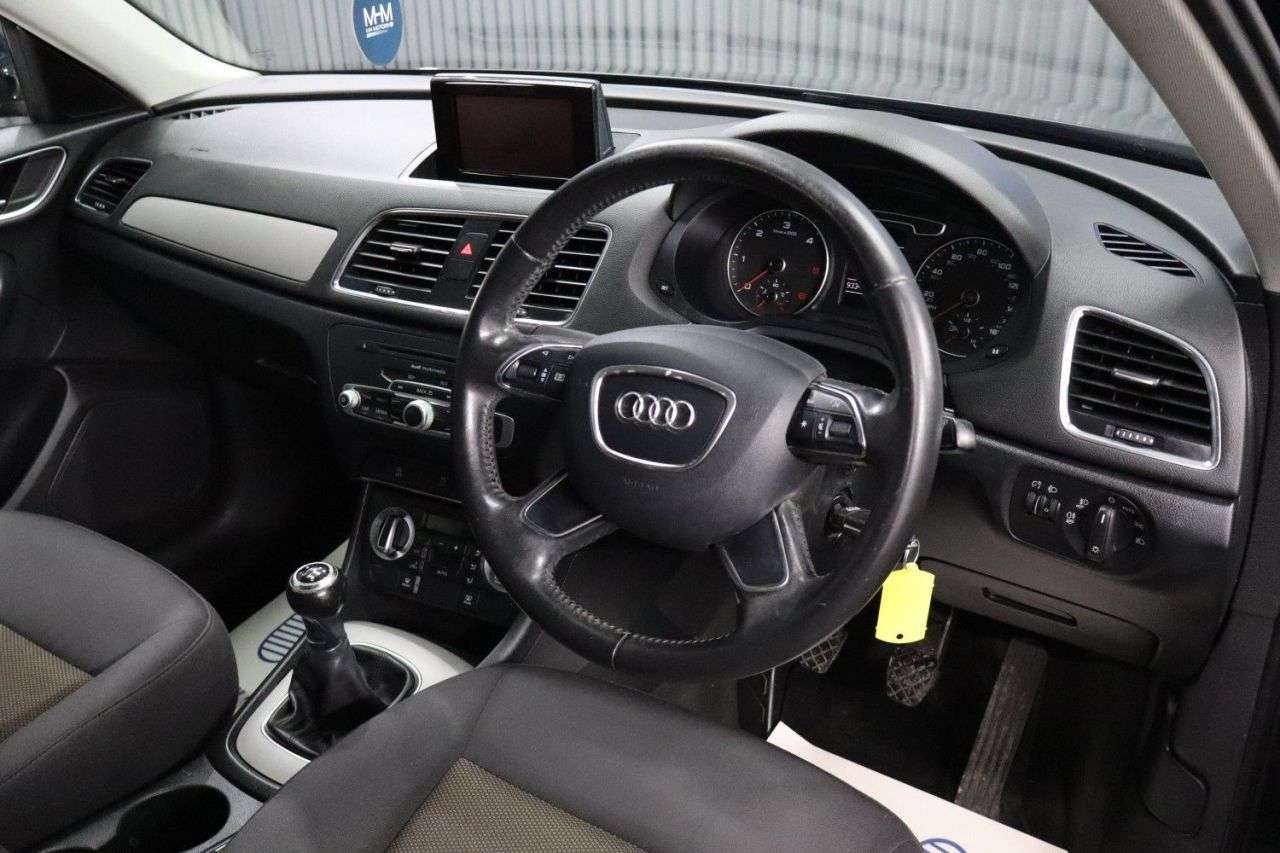 2013 AUDI Q3 2013 AUDI Q3