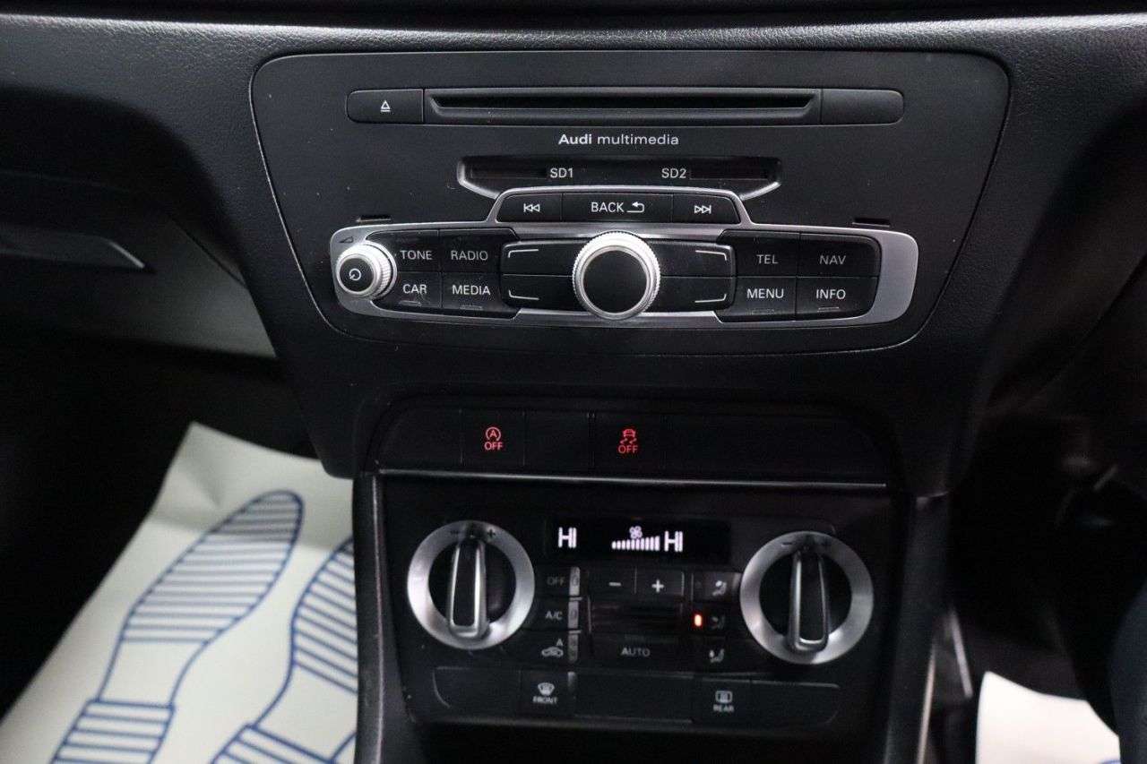 2013 AUDI Q3 2013 AUDI Q3