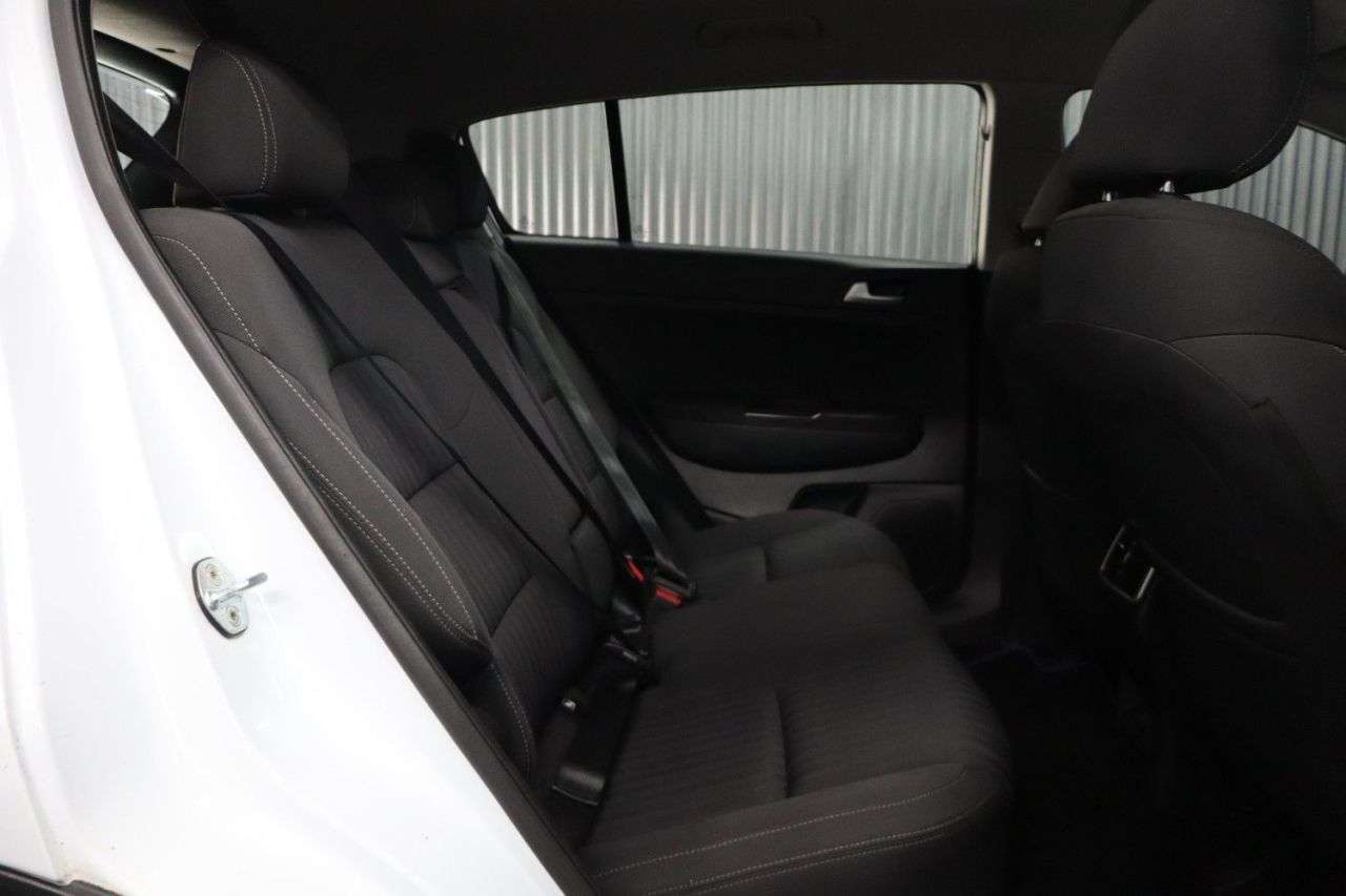 2017 KIA SPORTAGE 2017 KIA SPORTAGE