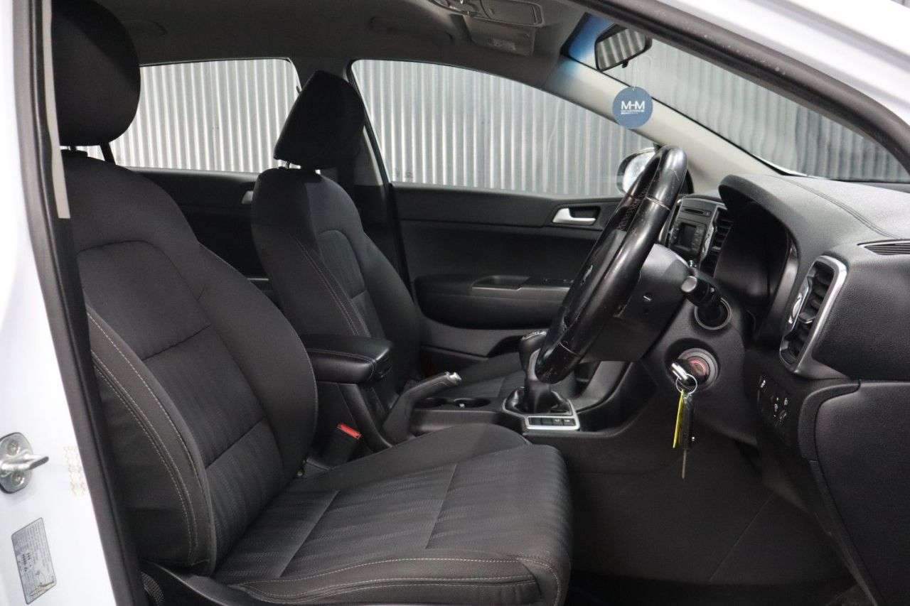 2017 KIA SPORTAGE 2017 KIA SPORTAGE