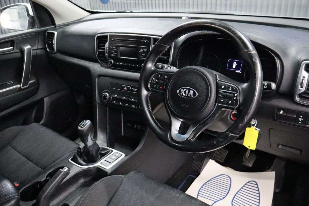 2017 KIA SPORTAGE 2017 KIA SPORTAGE