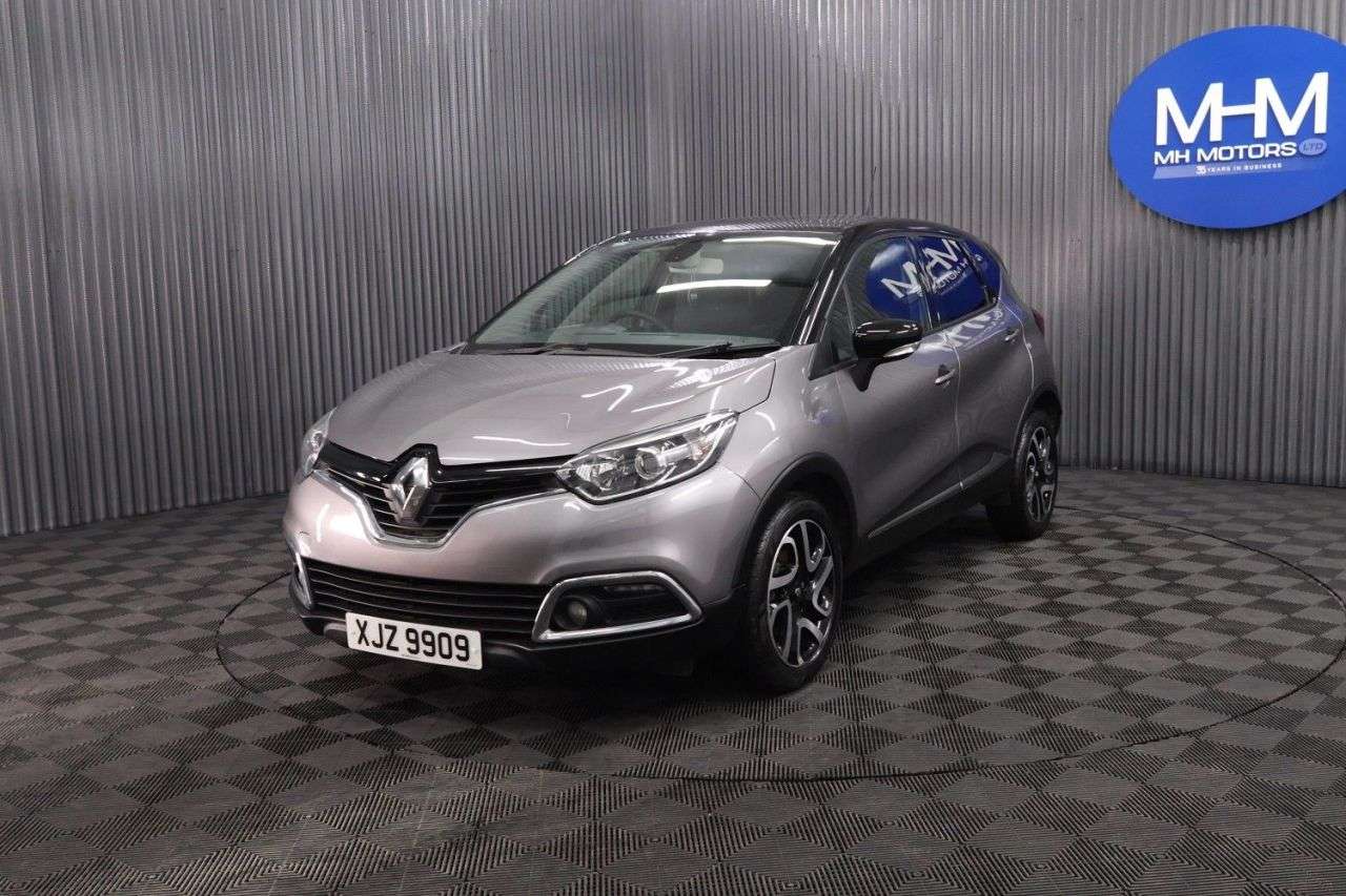 A 2016 RENAULT CAPTUR 1.5 dCi ENERGY Dynamique S Nav SUV 5dr Diesel Manual Euro 6 (s/s) (90 ps) L A 2016 RENAULT CAPTUR 1.5 dCi ENERGY Dynamique S Nav SUV 5dr Diesel Manual Euro 6 (s/s) (90 ps) L