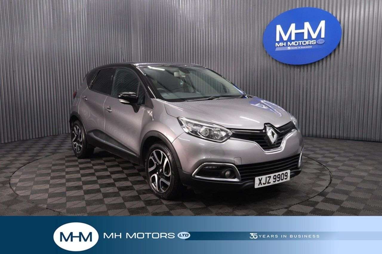 A 2016 RENAULT CAPTUR 1.5 dCi ENERGY Dynamique S Nav SUV 5dr Diesel Manual Euro 6 (s/s) (90 ps) L A 2016 RENAULT CAPTUR 1.5 dCi ENERGY Dynamique S Nav SUV 5dr Diesel Manual Euro 6 (s/s) (90 ps) L