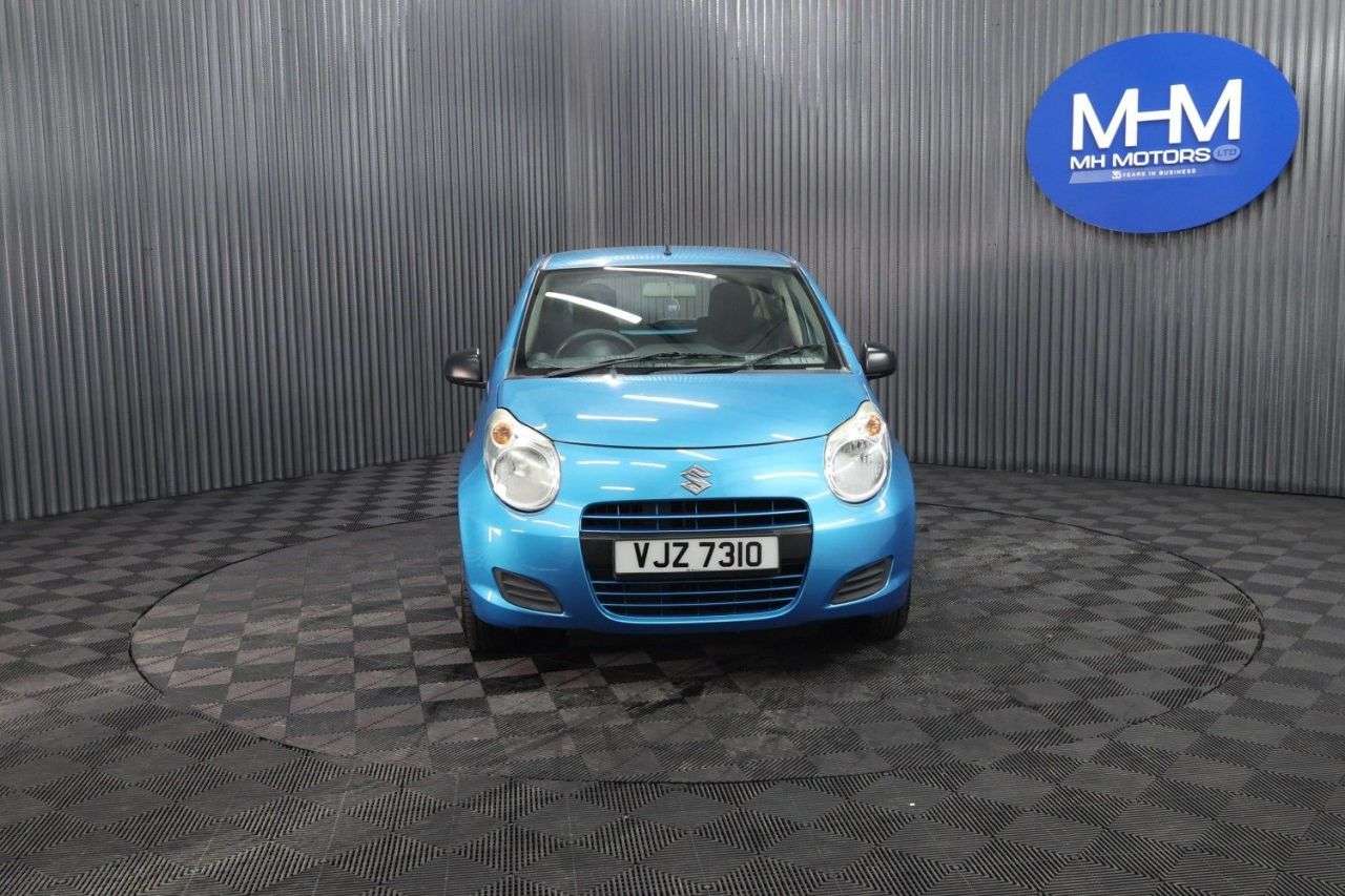 A 2014 SUZUKI ALTO 1.0 12V SZ Hatchback 5dr Petrol Manual Euro 5 (68 ps) LOW INSURANCE GROUP / A 2014 SUZUKI ALTO 1.0 12V SZ Hatchback 5dr Petrol Manual Euro 5 (68 ps) LOW INSURANCE GROUP /