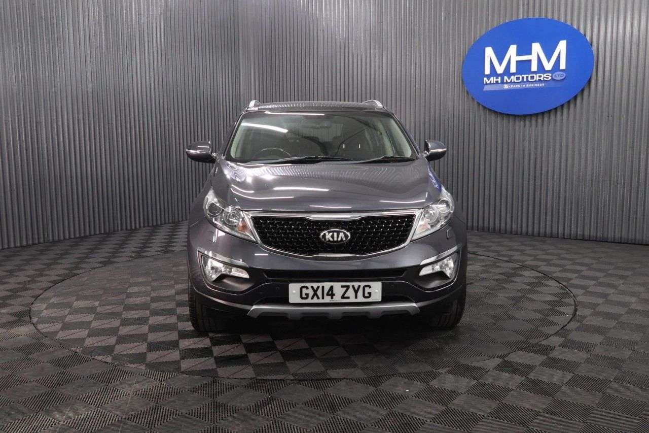 A 2014 KIA SPORTAGE 1.7 CRDi EcoDynamics 3 SUV 5dr Diesel Manual 2WD Euro 5 (s/s) (114 bhp) LON A 2014 KIA SPORTAGE 1.7 CRDi EcoDynamics 3 SUV 5dr Diesel Manual 2WD Euro 5 (s/s) (114 bhp) LON
