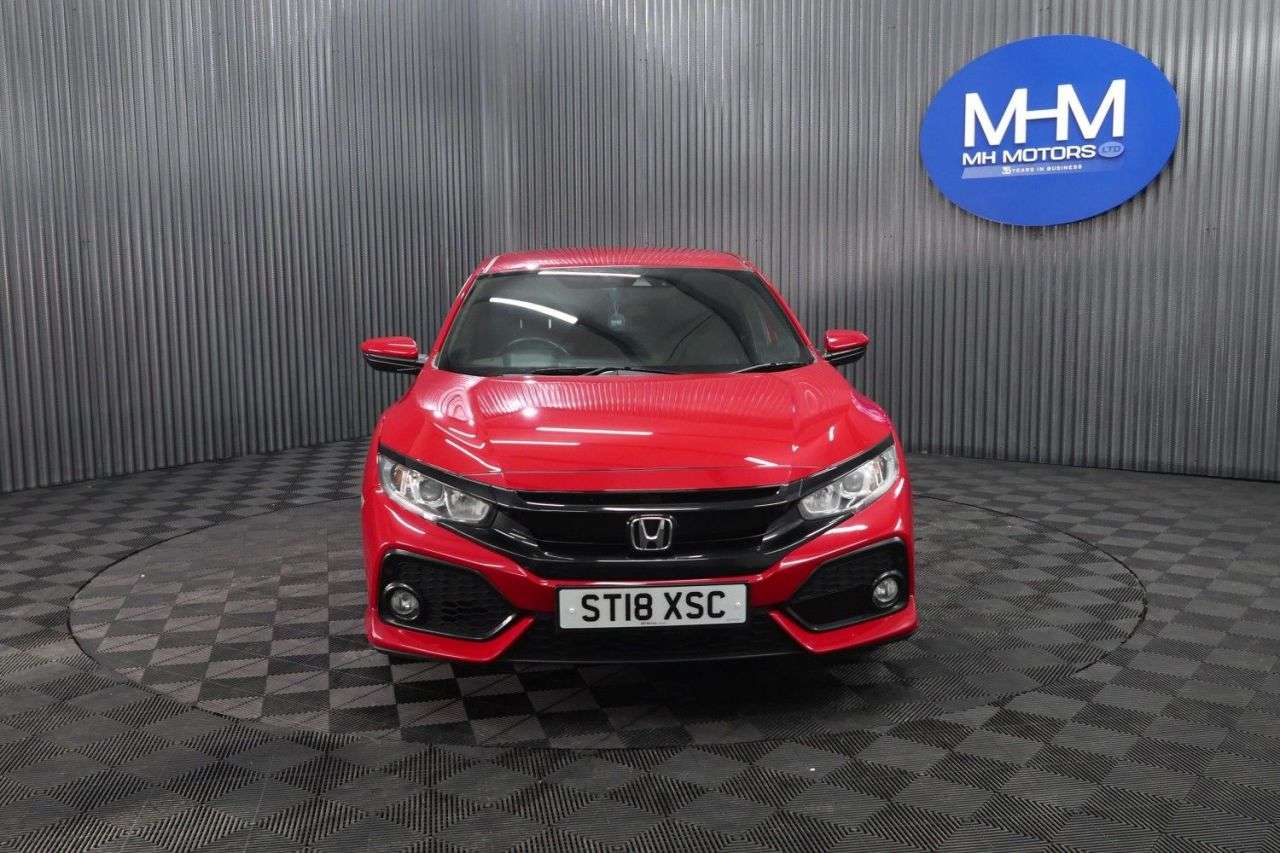 A 2018 HONDA CIVIC 1.0 VTEC Turbo SR Hatchback 5dr Petrol Manual Euro 6 (s/s) (126 ps) TOUCH S A 2018 HONDA CIVIC 1.0 VTEC Turbo SR Hatchback 5dr Petrol Manual Euro 6 (s/s) (126 ps) TOUCH S
