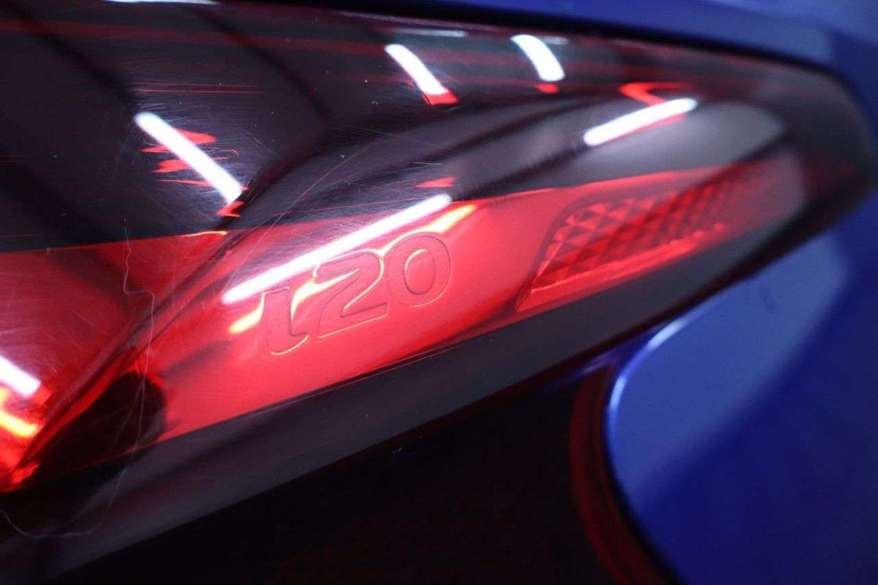 2021 HYUNDAI I20 2021 HYUNDAI I20