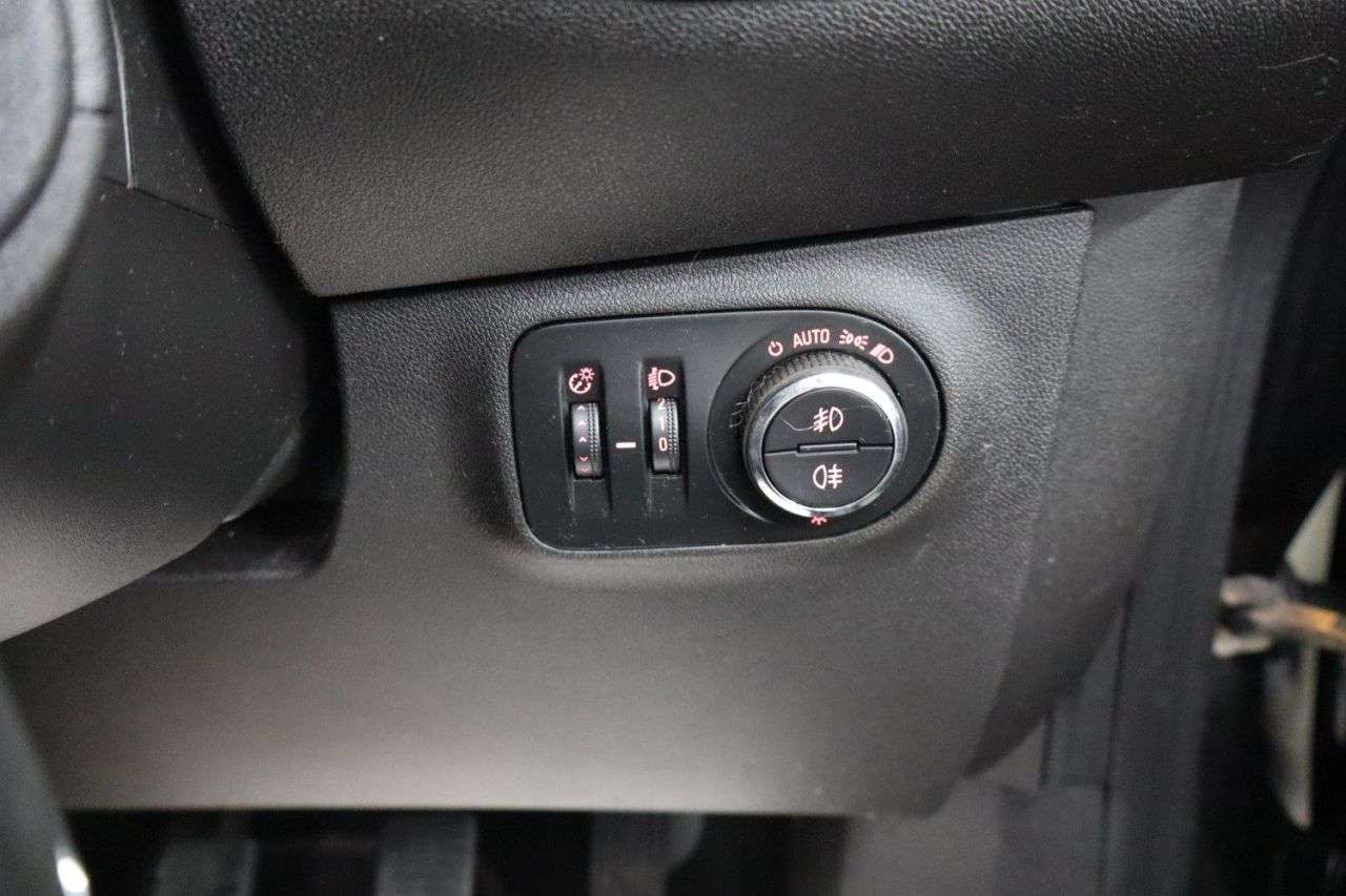 2018 VAUXHALL CORSA 2018 VAUXHALL CORSA