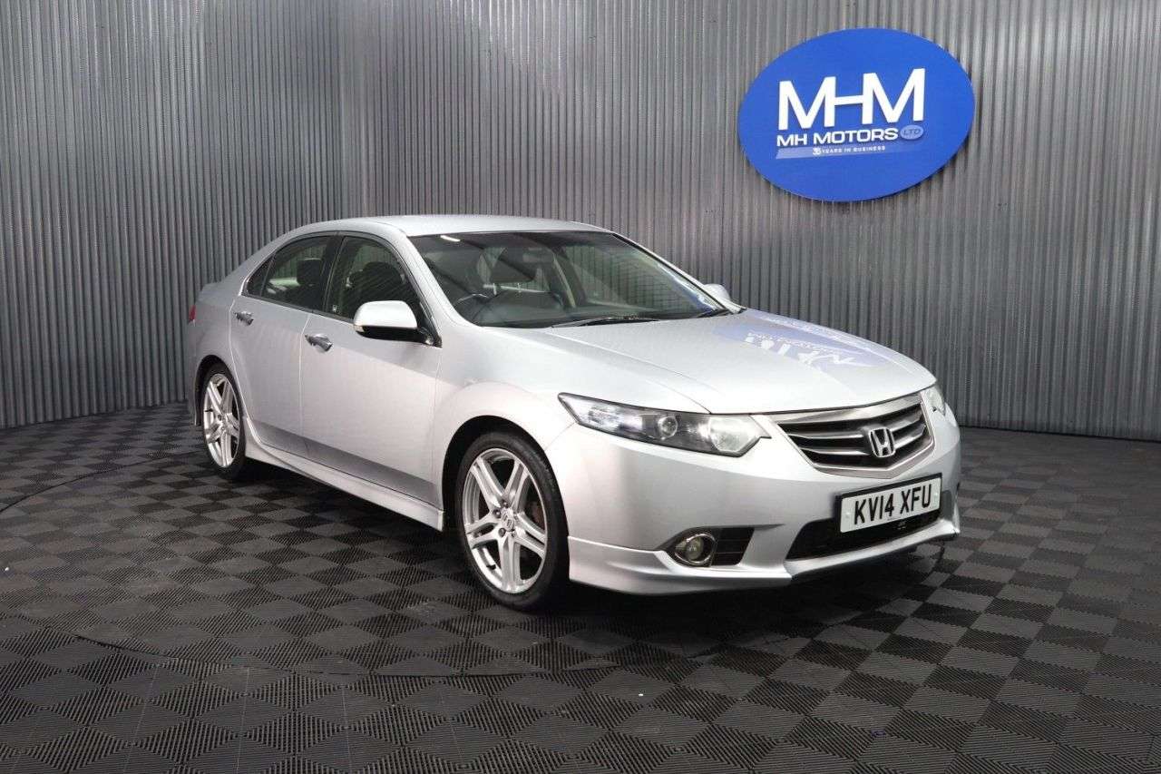 A 2014 HONDA ACCORD 2.2 i-DTEC ES GT Saloon 4dr Diesel Manual Euro 5 (150 ps) 2 KEYS / SCARCE G A 2014 HONDA ACCORD 2.2 i-DTEC ES GT Saloon 4dr Diesel Manual Euro 5 (150 ps) 2 KEYS / SCARCE G