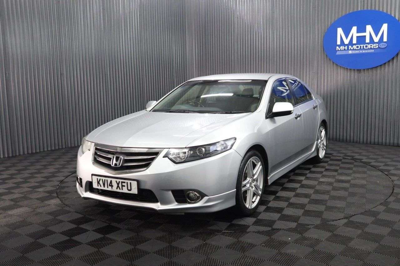 A 2014 HONDA ACCORD 2.2 i-DTEC ES GT Saloon 4dr Diesel Manual Euro 5 (150 ps) 2 KEYS / SCARCE G A 2014 HONDA ACCORD 2.2 i-DTEC ES GT Saloon 4dr Diesel Manual Euro 5 (150 ps) 2 KEYS / SCARCE G