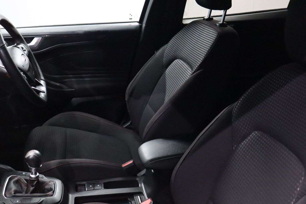 2021 FORD FOCUS 2021 FORD FOCUS