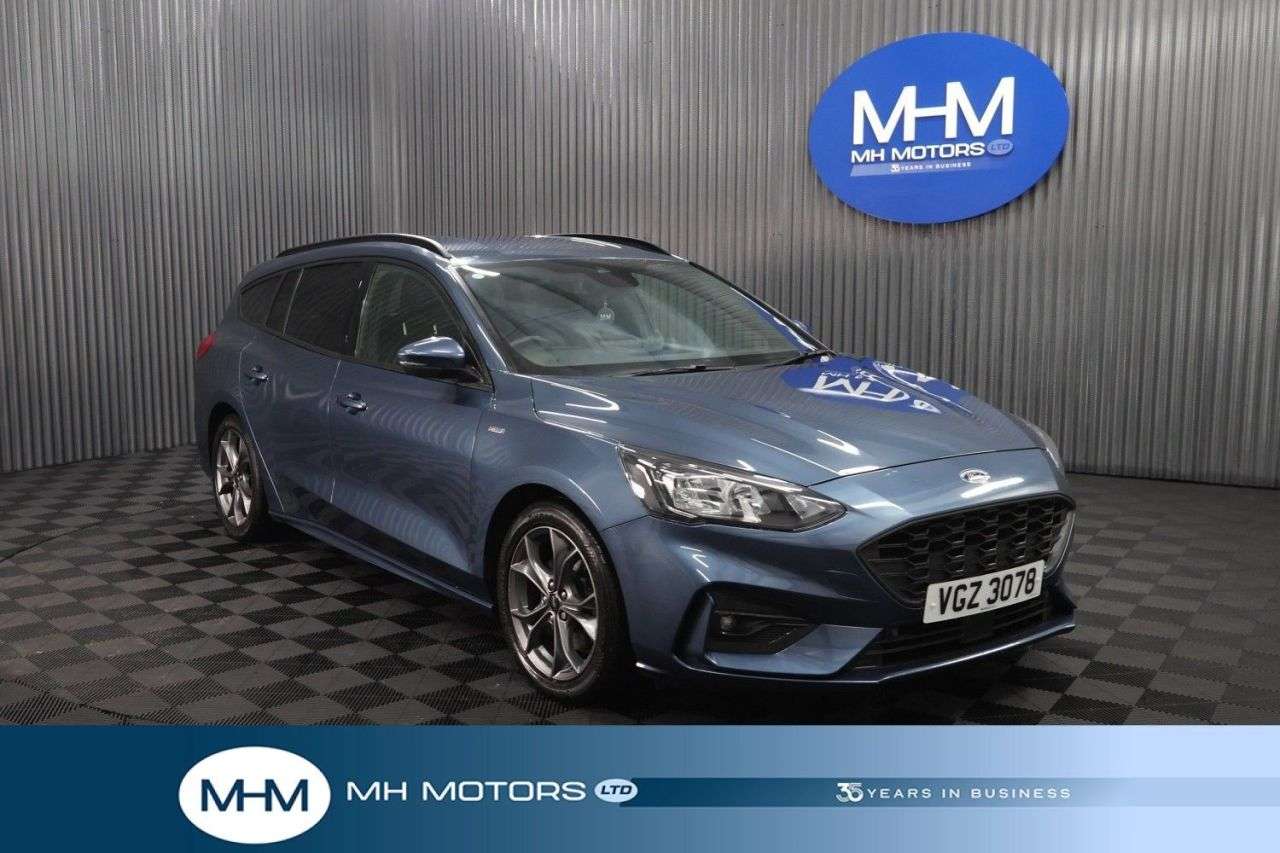 A 2021 FORD FOCUS 1.5 EcoBlue ST-Line Estate 5dr Diesel Manual Euro 6 (s/s) (120 ps) FULL SER A 2021 FORD FOCUS 1.5 EcoBlue ST-Line Estate 5dr Diesel Manual Euro 6 (s/s) (120 ps) FULL SER