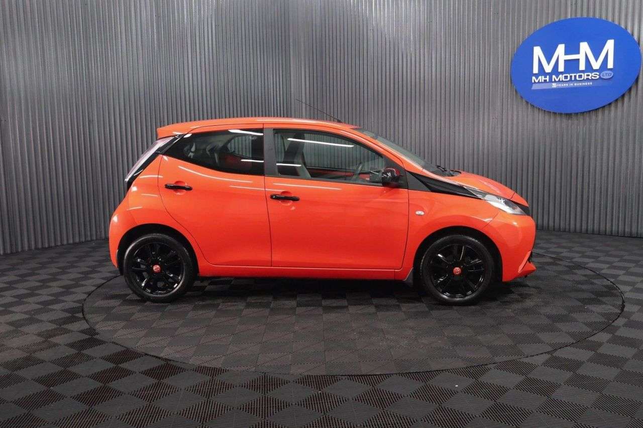 2014 TOYOTA AYGO 2014 TOYOTA AYGO
