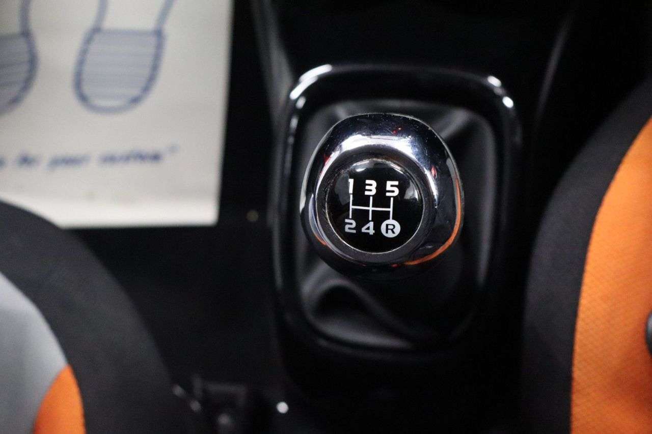 2014 TOYOTA AYGO 2014 TOYOTA AYGO