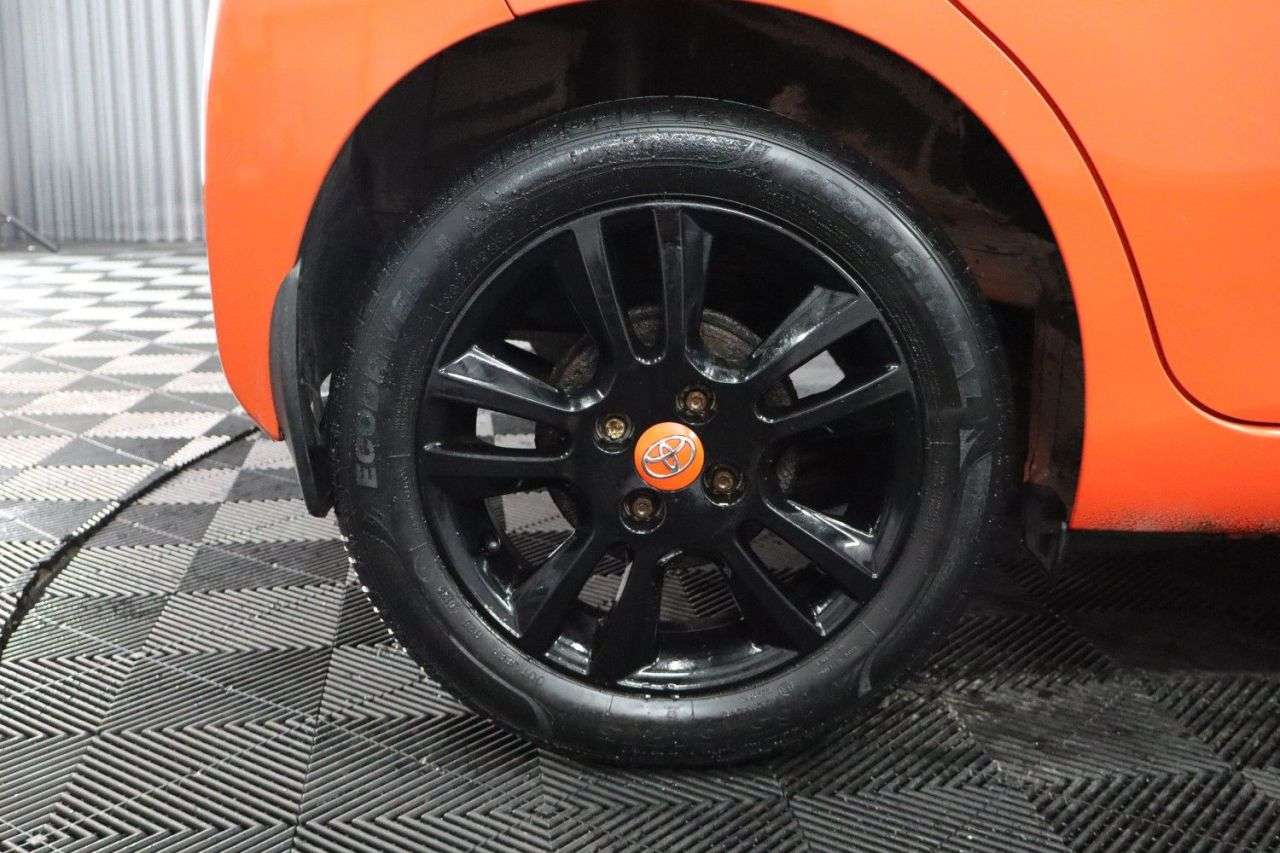 2014 TOYOTA AYGO 2014 TOYOTA AYGO