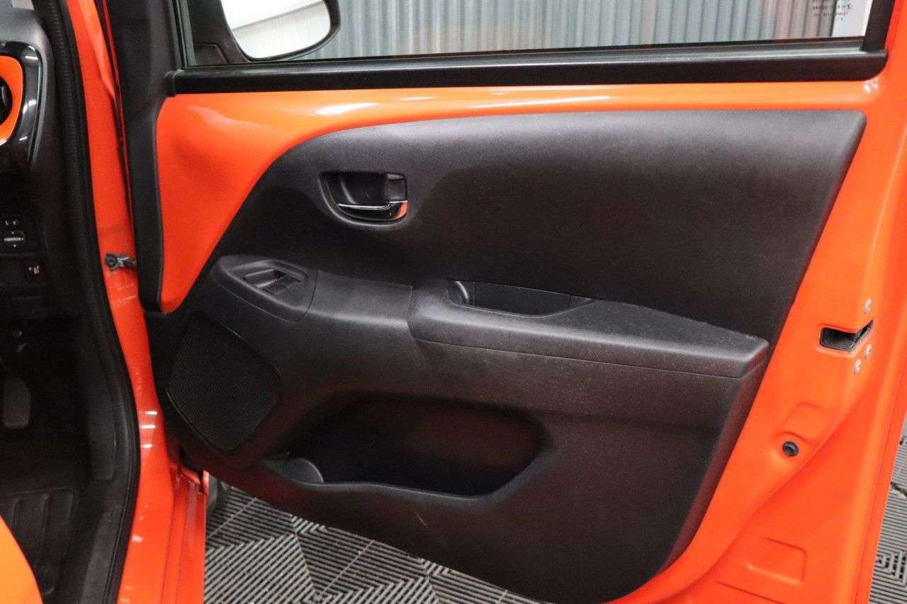 2014 TOYOTA AYGO 2014 TOYOTA AYGO