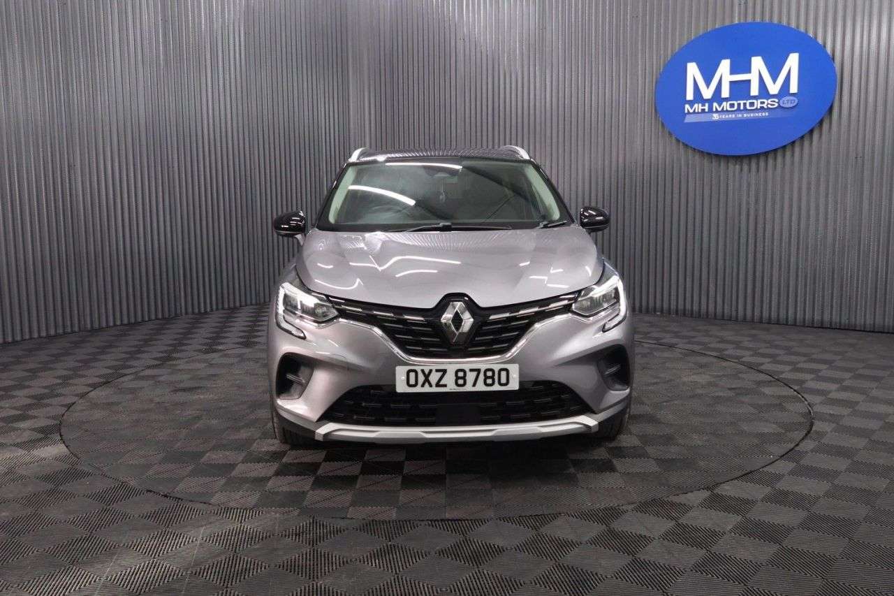 A 2020 RENAULT CAPTUR 1.5 Blue dCi Iconic SUV 5dr Diesel Manual Euro 6 (s/s) (95 ps) LONG MOT / L A 2020 RENAULT CAPTUR 1.5 Blue dCi Iconic SUV 5dr Diesel Manual Euro 6 (s/s) (95 ps) LONG MOT / L