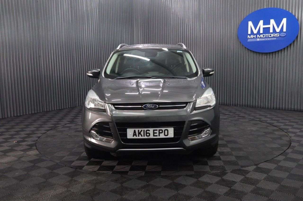 A 2016 FORD KUGA 2.0 TDCi Titanium SUV 5dr Diesel Manual 2WD Euro 6 (s/s) (150 ps) ECONOMICA A 2016 FORD KUGA 2.0 TDCi Titanium SUV 5dr Diesel Manual 2WD Euro 6 (s/s) (150 ps) ECONOMICA