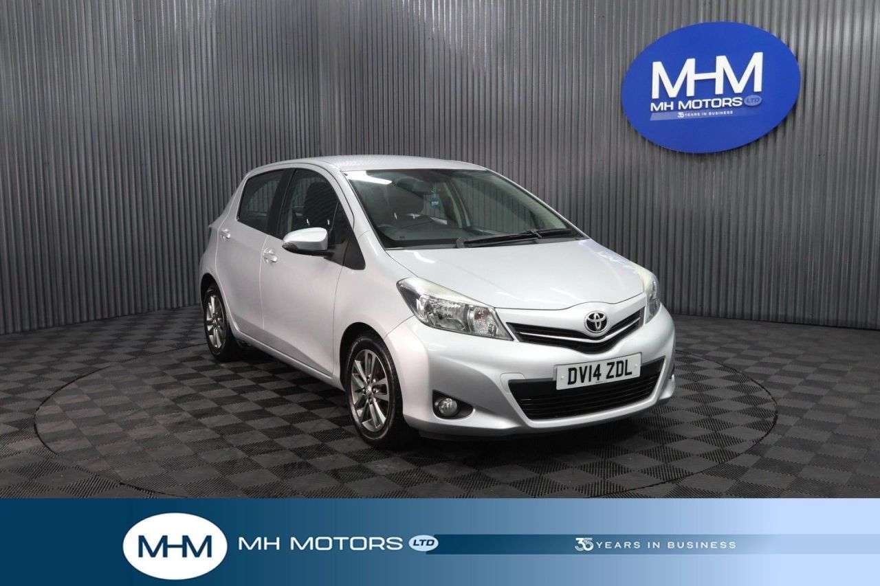 A 2014 TOYOTA YARIS 1.4 D-4D Icon Plus Hatchback 5dr Diesel Manual Euro 5 (90 ps) ONLY £20 TAX A 2014 TOYOTA YARIS 1.4 D-4D Icon Plus Hatchback 5dr Diesel Manual Euro 5 (90 ps) ONLY £20 TAX