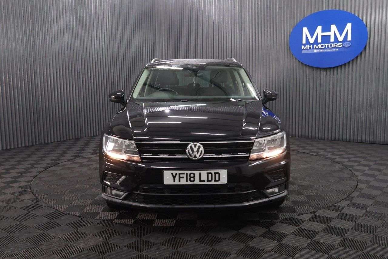 A 2018 VOLKSWAGEN TIGUAN 1.4 TSI SE Navigation SUV 5dr Petrol Manual Euro 6 (s/s) (125 ps) LOWER INS A 2018 VOLKSWAGEN TIGUAN 1.4 TSI SE Navigation SUV 5dr Petrol Manual Euro 6 (s/s) (125 ps) LOWER INS