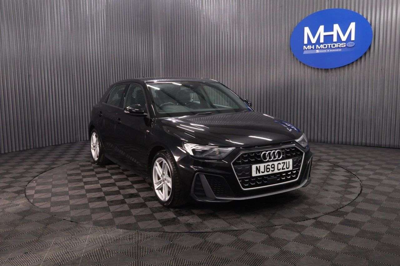 A 2019 AUDI A1 1.0 TFSI 30 S line Sportback 5dr Petrol Manual Euro 6 (s/s) (116 ps) S LINE A 2019 AUDI A1 1.0 TFSI 30 S line Sportback 5dr Petrol Manual Euro 6 (s/s) (116 ps) S LINE