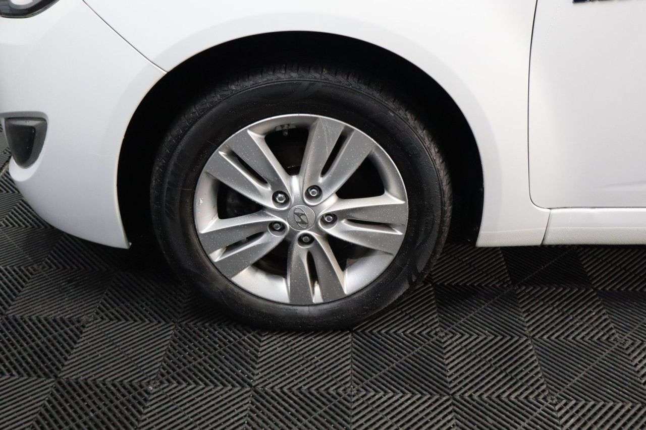 2015 HYUNDAI IX20 2015 HYUNDAI IX20