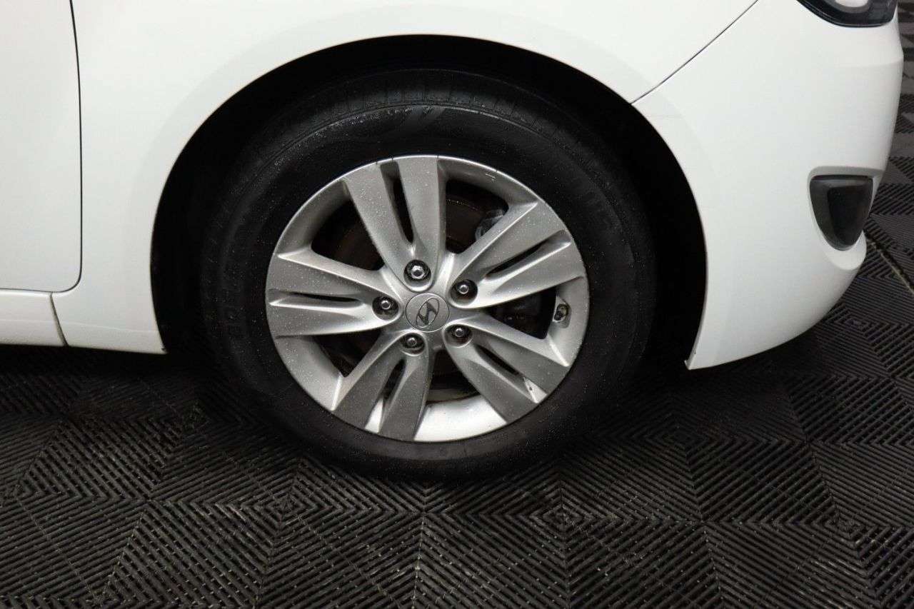 2015 HYUNDAI IX20 2015 HYUNDAI IX20