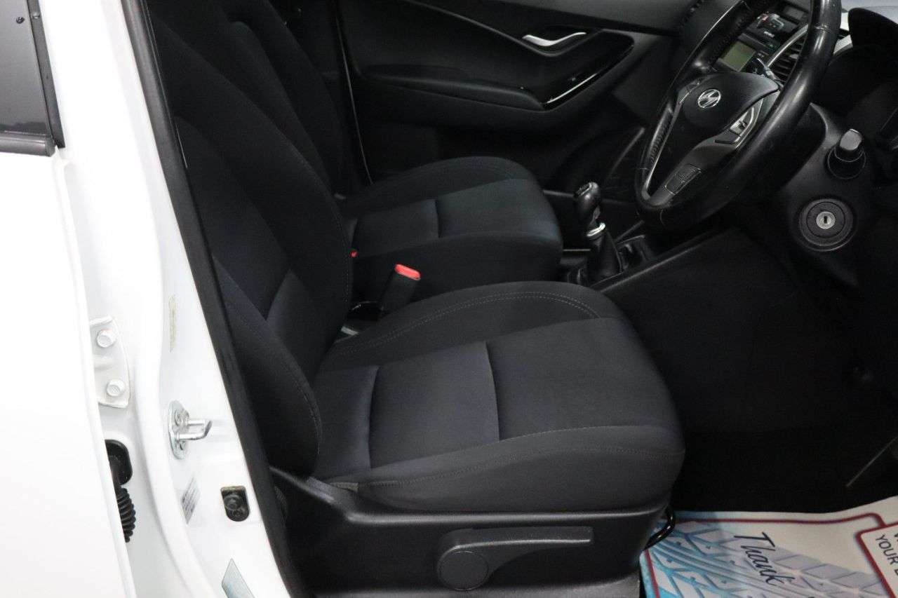 2015 HYUNDAI IX20 2015 HYUNDAI IX20