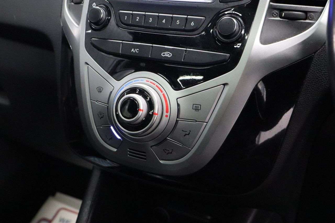 2015 HYUNDAI IX20 2015 HYUNDAI IX20