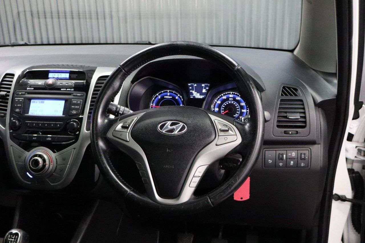 2015 HYUNDAI IX20 2015 HYUNDAI IX20