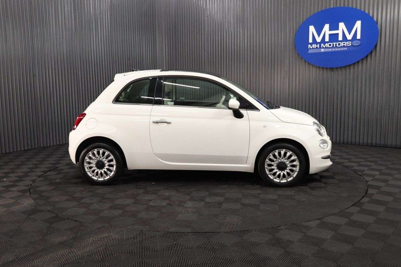 2018 FIAT 500 2018 FIAT 500