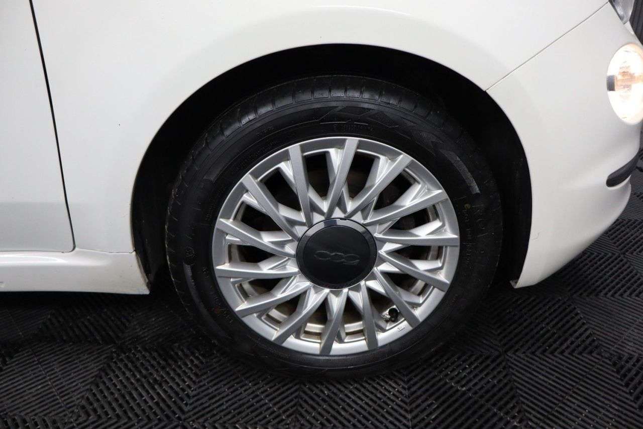 2018 FIAT 500 2018 FIAT 500