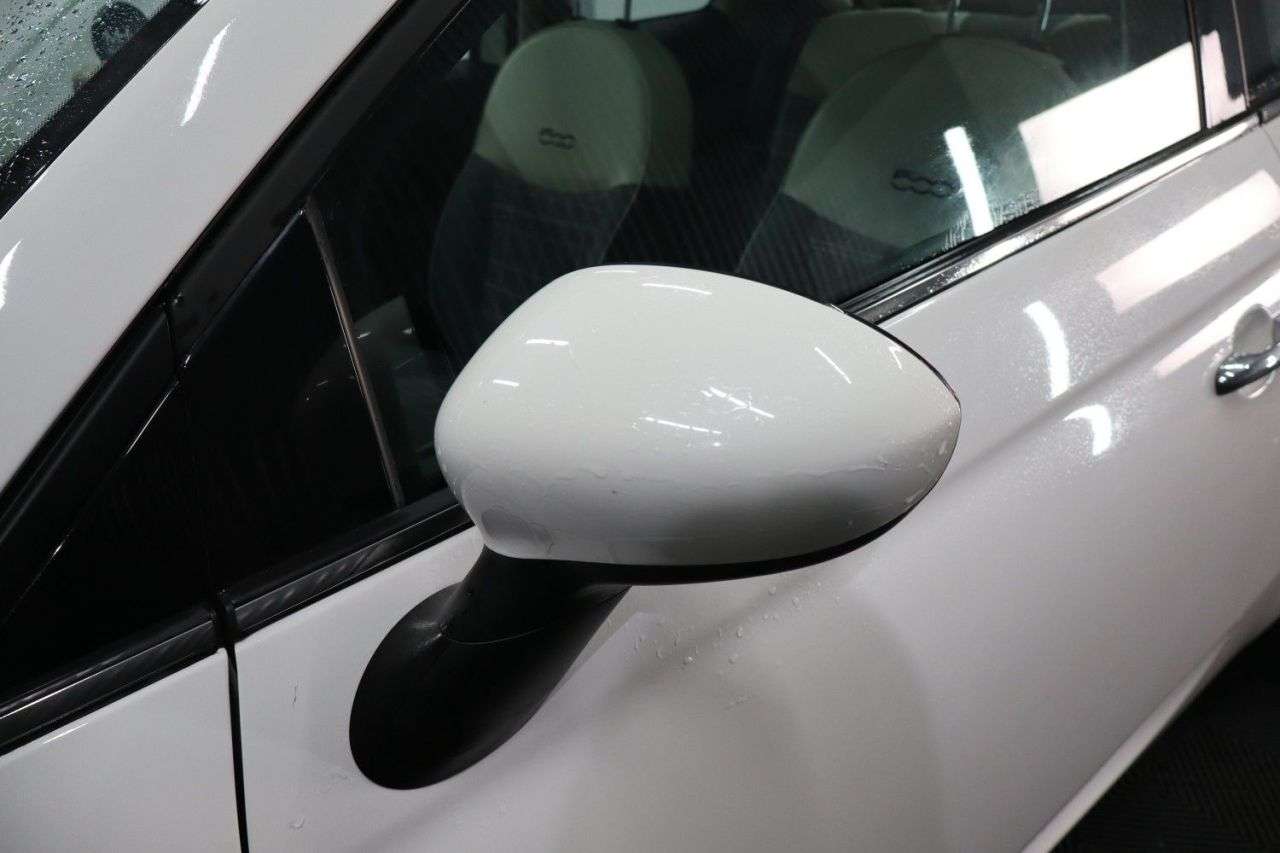 2018 FIAT 500 2018 FIAT 500