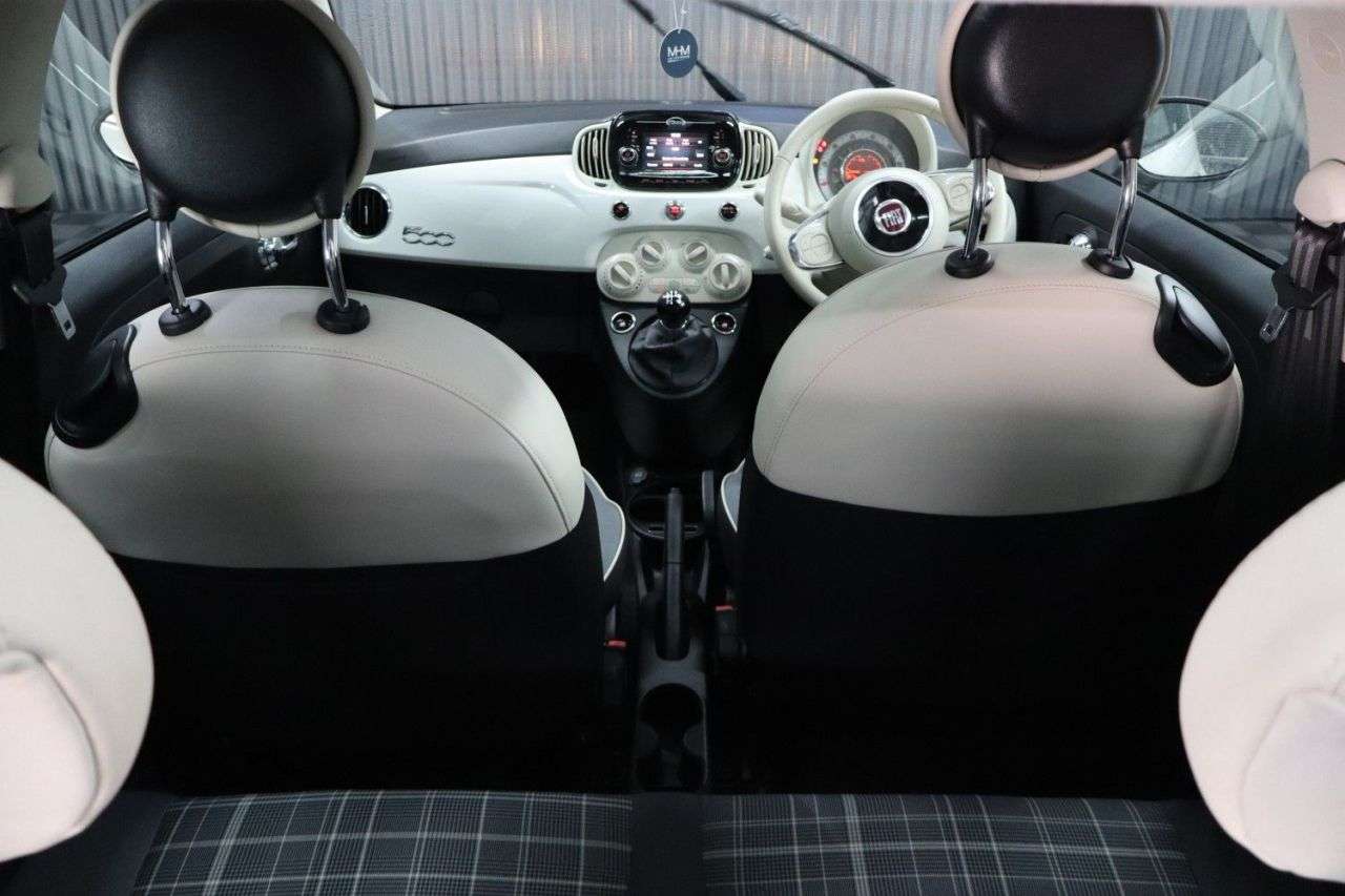 2018 FIAT 500 2018 FIAT 500